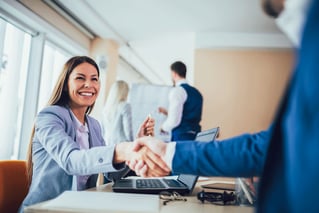 Businessman-shaking-hands