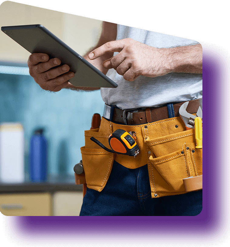 maintenance-team-member-alert-tablet-mpro5