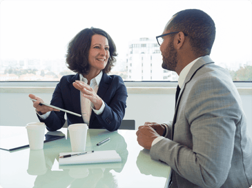 partnership-discussion-between-two-business-people-1