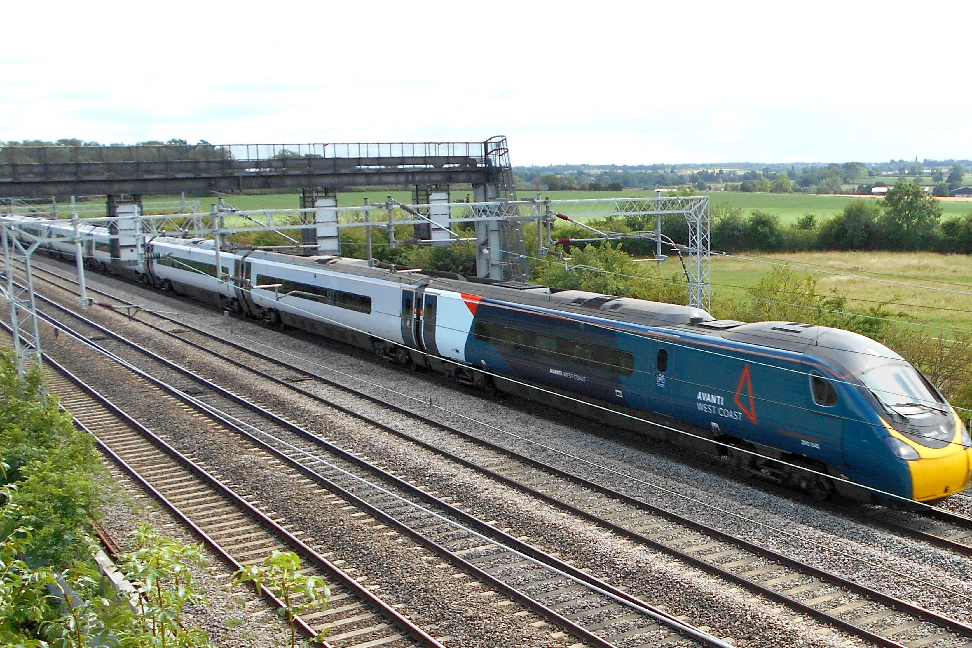 Improving Public Transport Passenger Numbers with Data | mpro5
